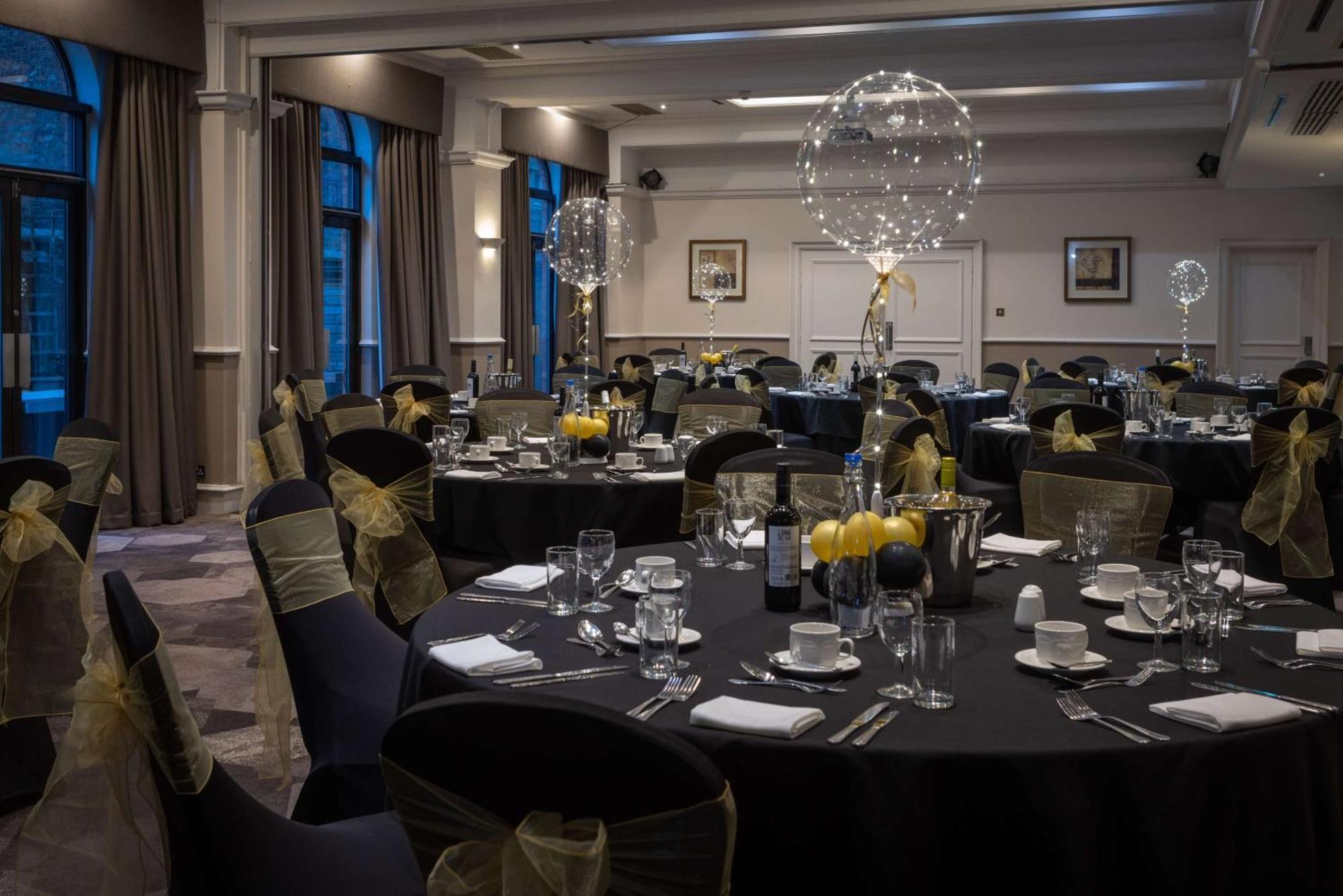 Hilton York Hotel Ngoại thất bức ảnh